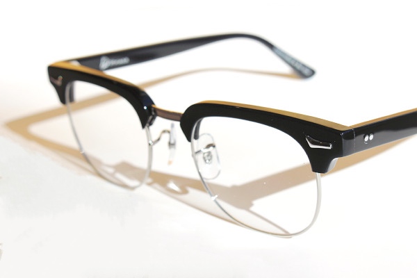OLD FOCALS Advocate Col.001